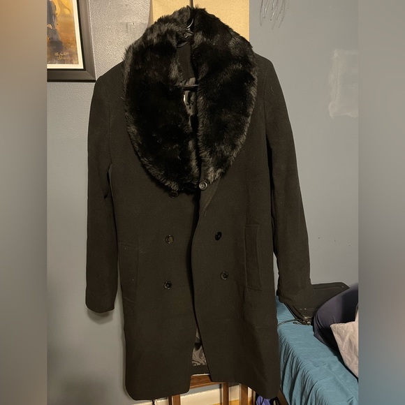 Double Breasted Wool Coat with Faux fur Collar in Black, size Small. Brand New! - Picture 9 of 11